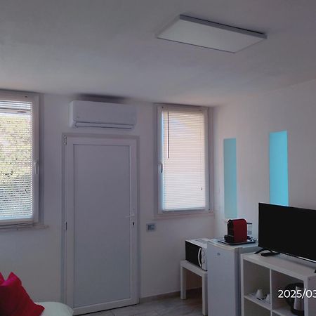 Just Blue Hotel Montesilvano Bagian luar foto