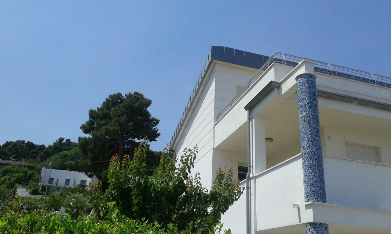 Just Blue Hotel Montesilvano Bagian luar foto